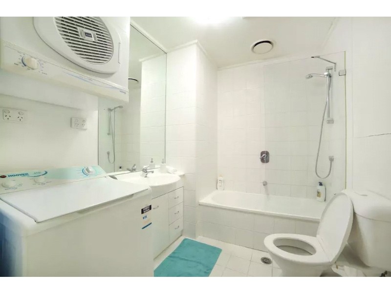 REF 08101/668 Bourke Street, Melbourne VIC 3000