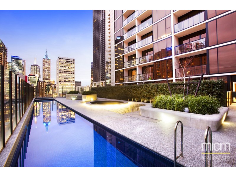 REF 081304/33 Mackenzie Street, Melbourne VIC 3000