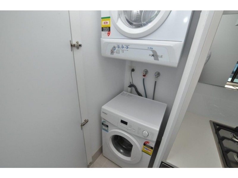 1707/50 Haig Street, Southbank VIC 3006