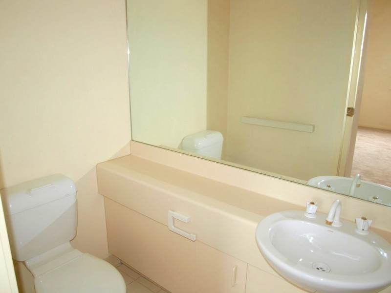 92/33 Jeffcott Street, West Melbourne VIC 3003