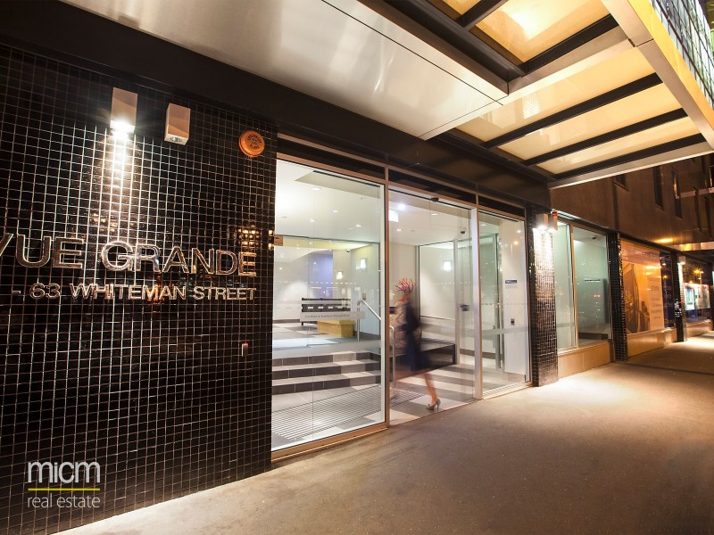 1204/63 Whiteman Street, Southbank VIC 3006