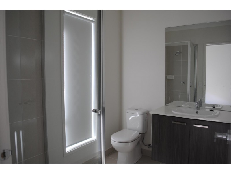 4 Astra Avenue, Truganina VIC 3029