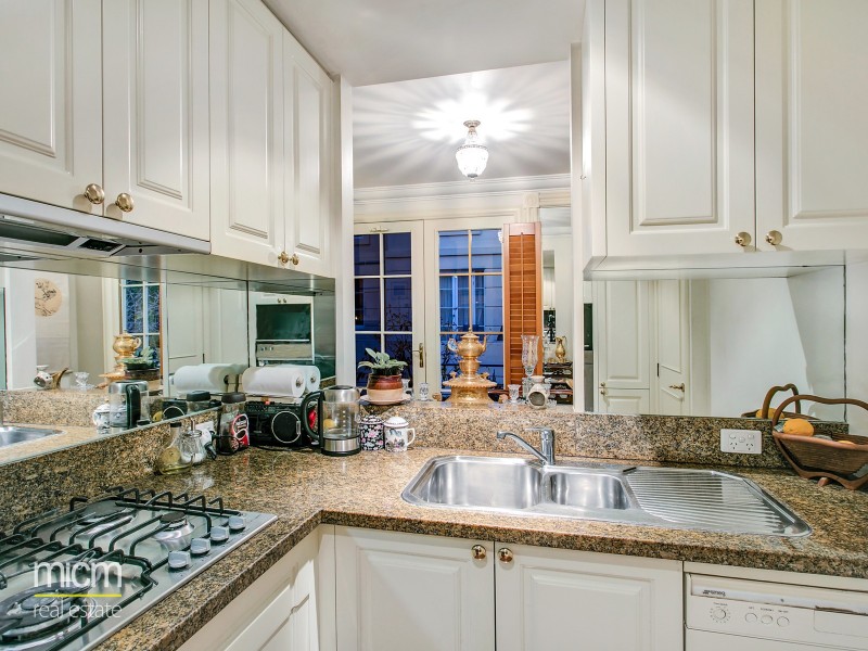 64/380 Toorak Road, South Yarra VIC 3141