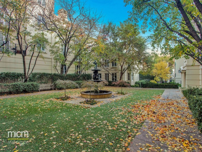 64/380 Toorak Road, South Yarra VIC 3141