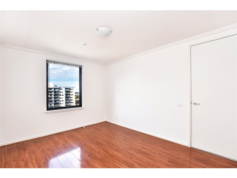 1006/38 Bank Street, South Melbourne VIC 3205