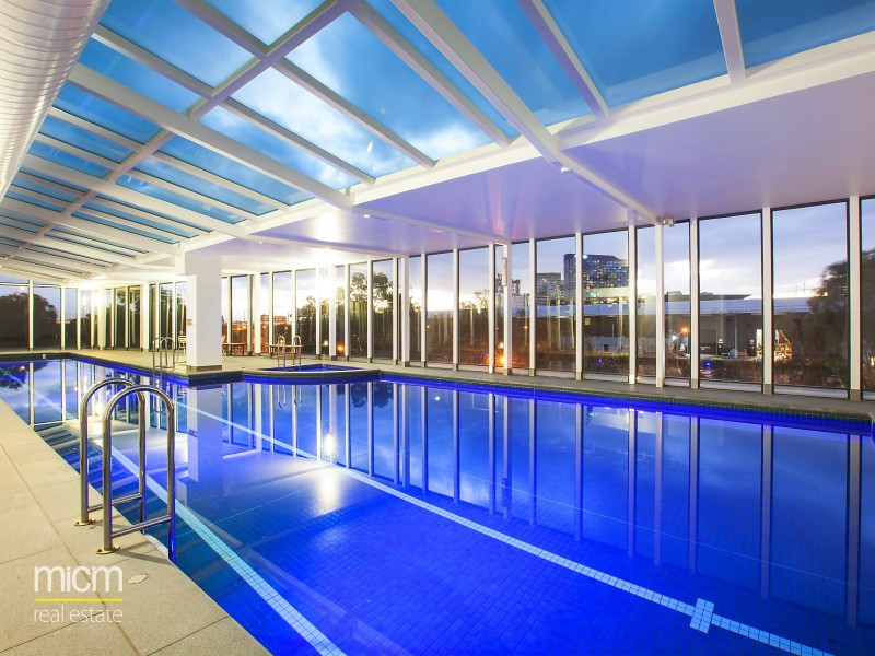 261/83 Whiteman Street, Southbank VIC 3006