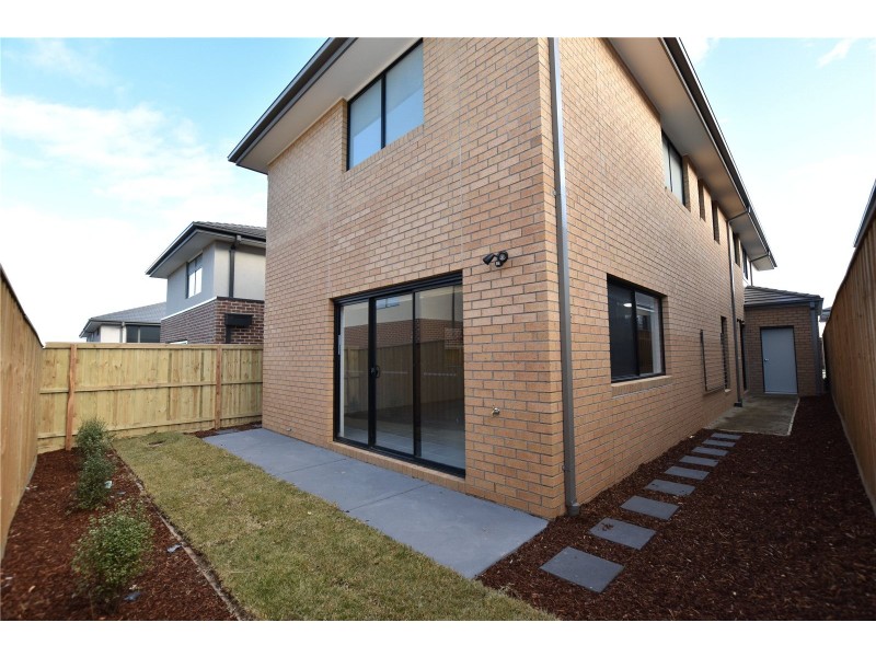 40 Panorama Drive, Wantirna VIC 3152