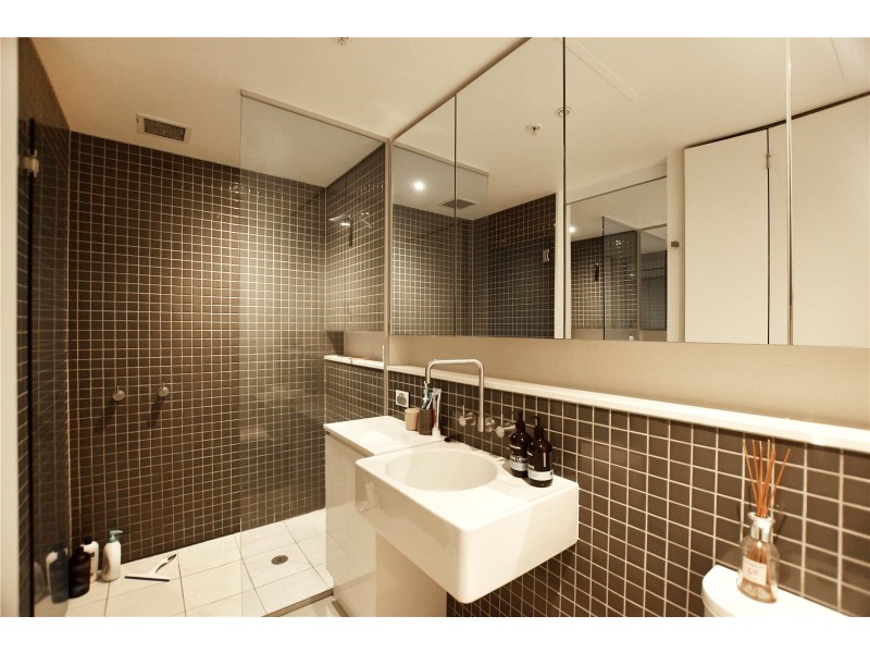 2310/1 Freshwater Place, Southbank VIC 3006