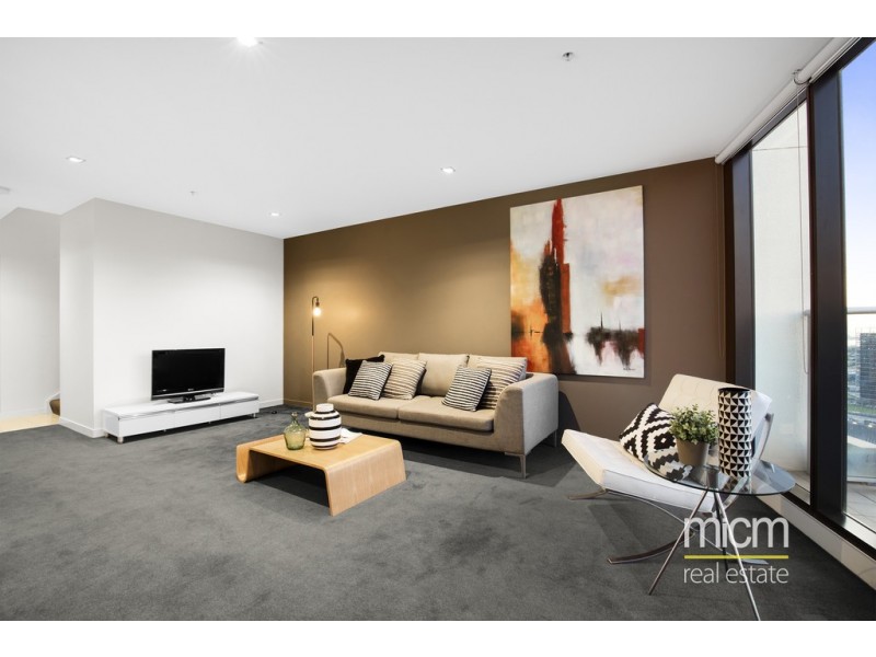 3402/100 Harbour Esplanade, Docklands VIC 3008