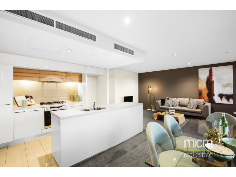 3402/100 Harbour Esplanade, Docklands VIC 3008