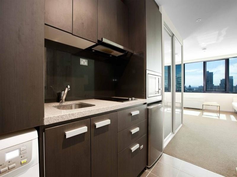 2008/181 A’Beckett Street, Melbourne VIC 3000