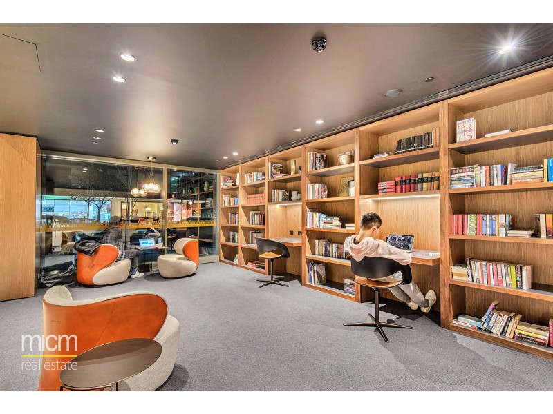 3707E/888 Collins Street, Docklands VIC 3008