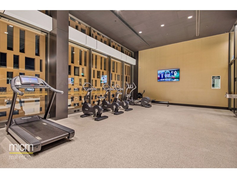 3707E/888 Collins Street, Docklands VIC 3008