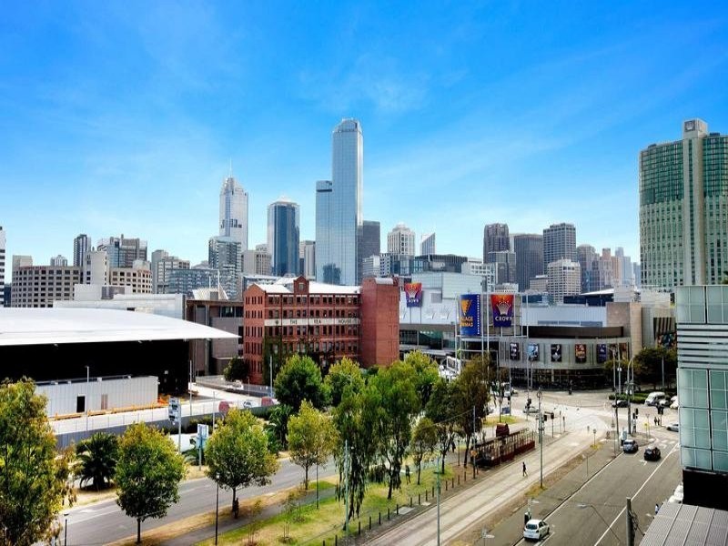 67/79 Whiteman Street, Southbank VIC 3006