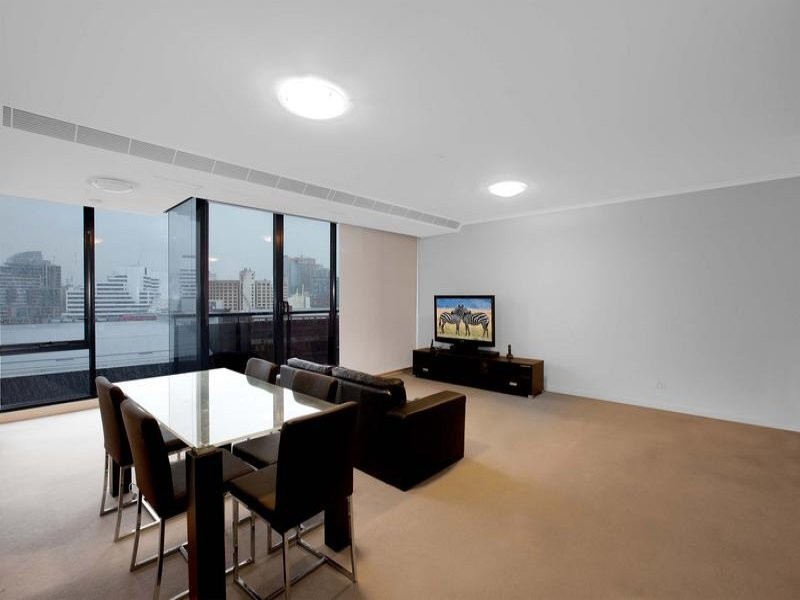 1009/63 Whiteman Street, Southbank VIC 3006
