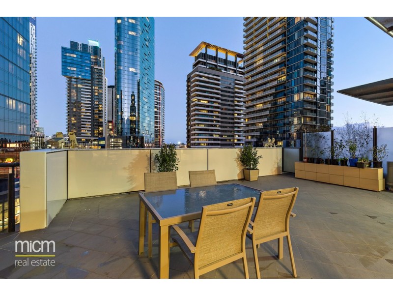 803/63 Whiteman Street, Southbank VIC 3006