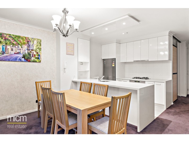 803/63 Whiteman Street, Southbank VIC 3006