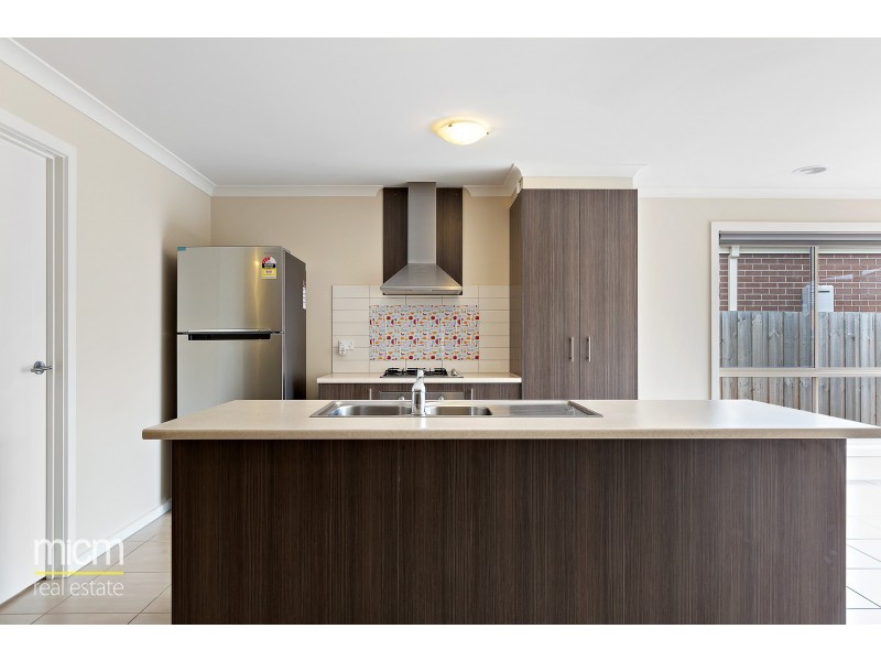 15 Hargrave Avenue, Point Cook VIC 3030