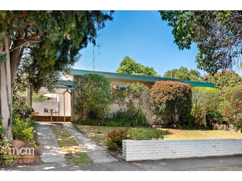 1/3 High Road, Camberwell VIC 3124