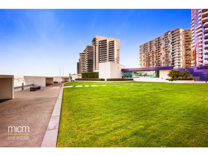 1207/2 Newquay Promenade, Docklands VIC 3008