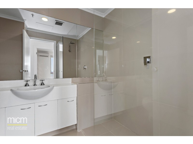 712/83 Queensbridge Street, Southbank VIC 3006