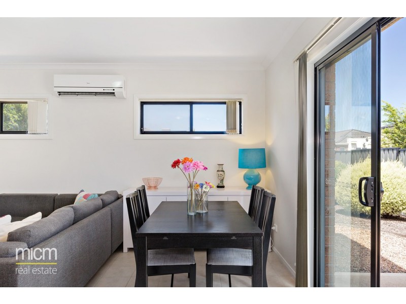 8 Gillian Place, Point Cook VIC 3030