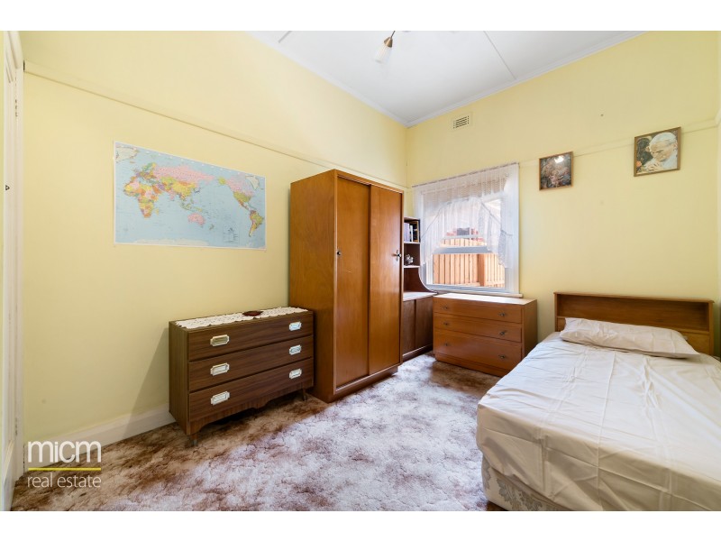 42 Napier Street, Essendon VIC 3040