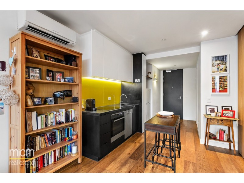 708/123 Pelham Street, Carlton VIC 3053