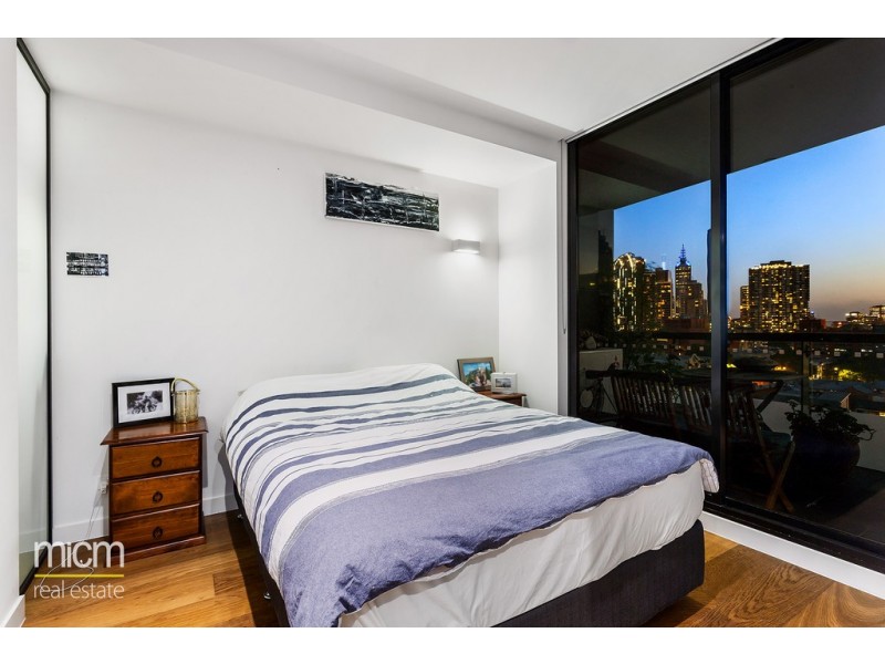 708/123 Pelham Street, Carlton VIC 3053