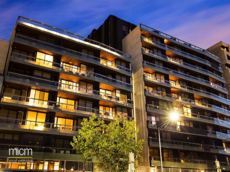 708/123 Pelham Street, Carlton VIC 3053
