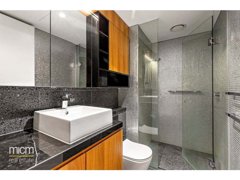 505/2 Glenti Place, Docklands VIC 3008