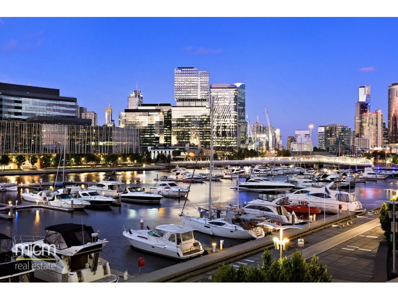 305/94 River Esplanade, Docklands VIC 3008
