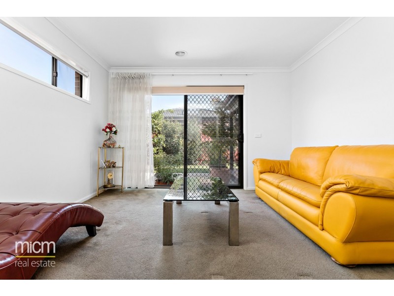 28 Seagrass Crescent, Point Cook VIC 3030