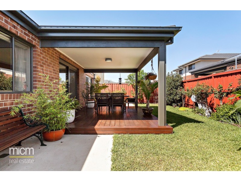 28 Seagrass Crescent, Point Cook VIC 3030