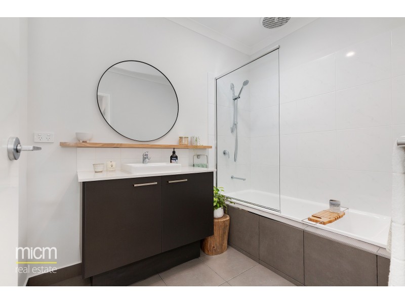 10 Battery Road, Point Cook VIC 3030