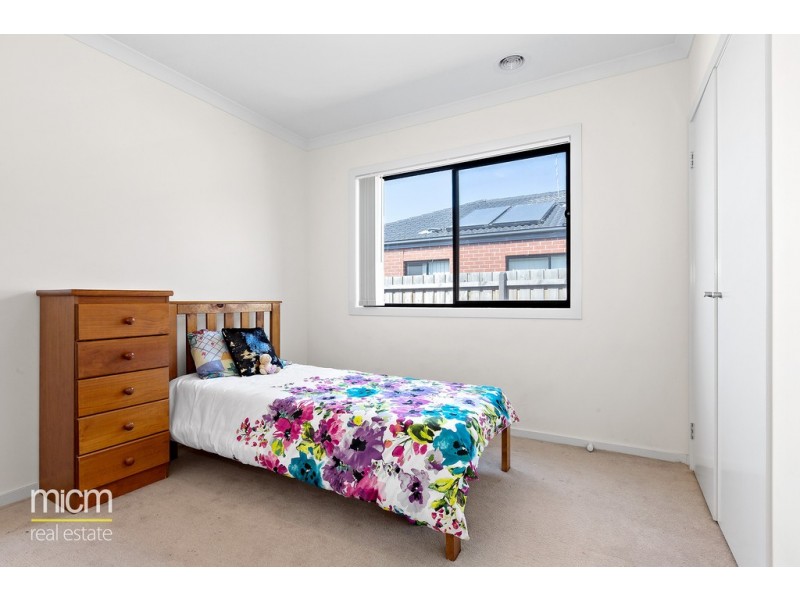 6 Hiddick Road, Point Cook VIC 3030