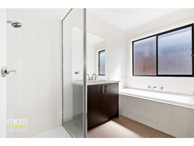 6 Hiddick Road, Point Cook VIC 3030