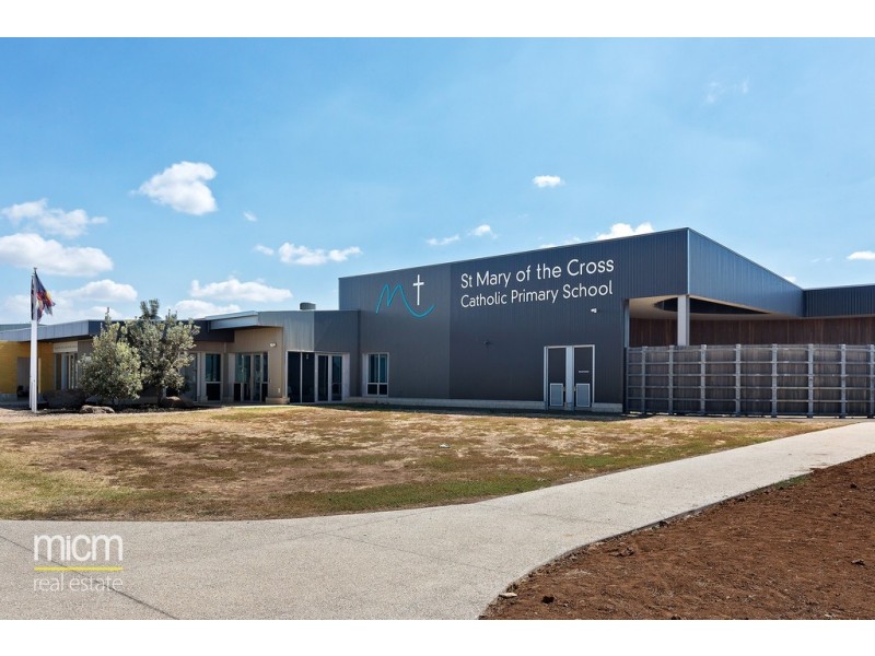 6 Hiddick Road, Point Cook VIC 3030