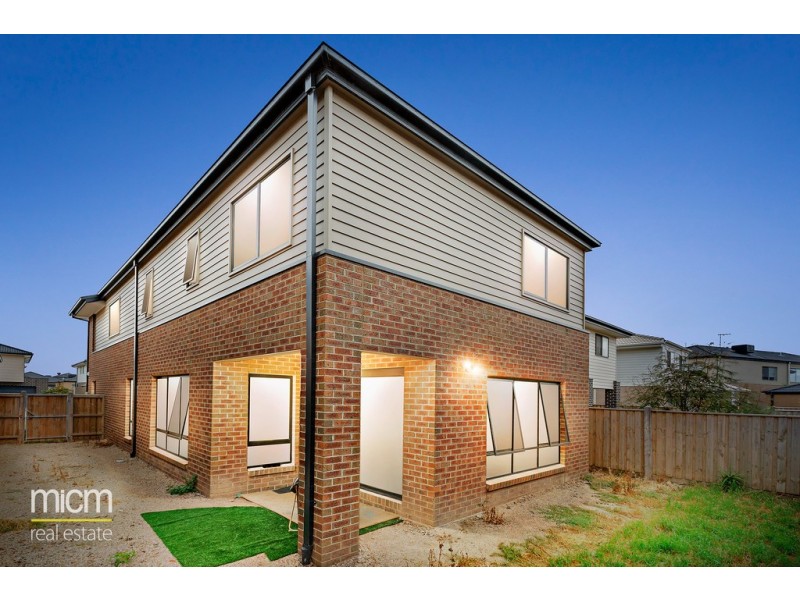 7 Dingo Street, Point Cook VIC 3030