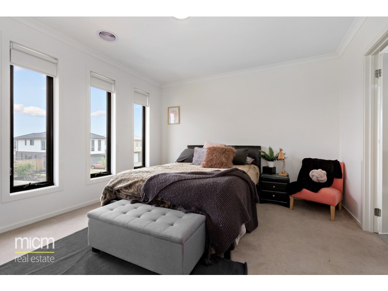 7 Dingo Street, Point Cook VIC 3030