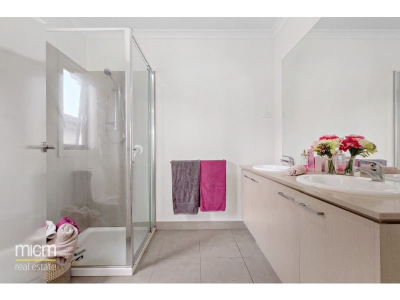 7 Dingo Street, Point Cook VIC 3030