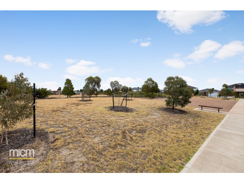 25 Esther Street, Truganina VIC 3029