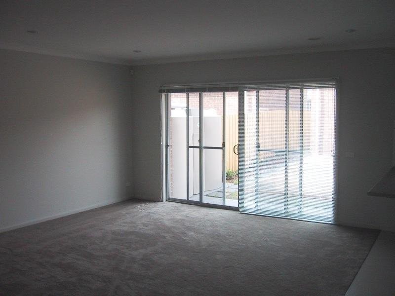 9 Newland Walk, Mernda VIC 3754