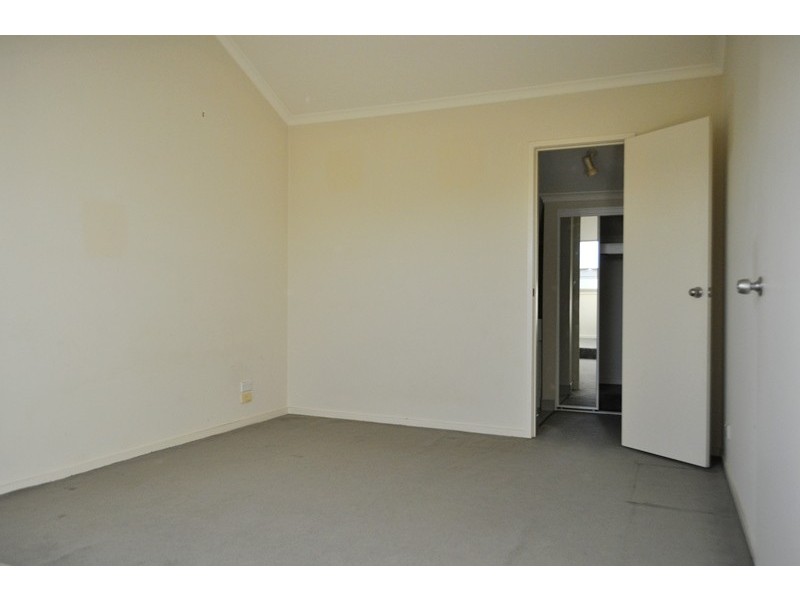 166 Wiltshire Drive, Kew VIC 3101