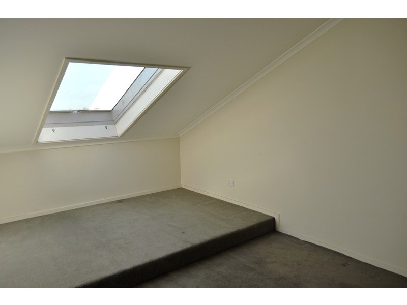 166 Wiltshire Drive, Kew VIC 3101