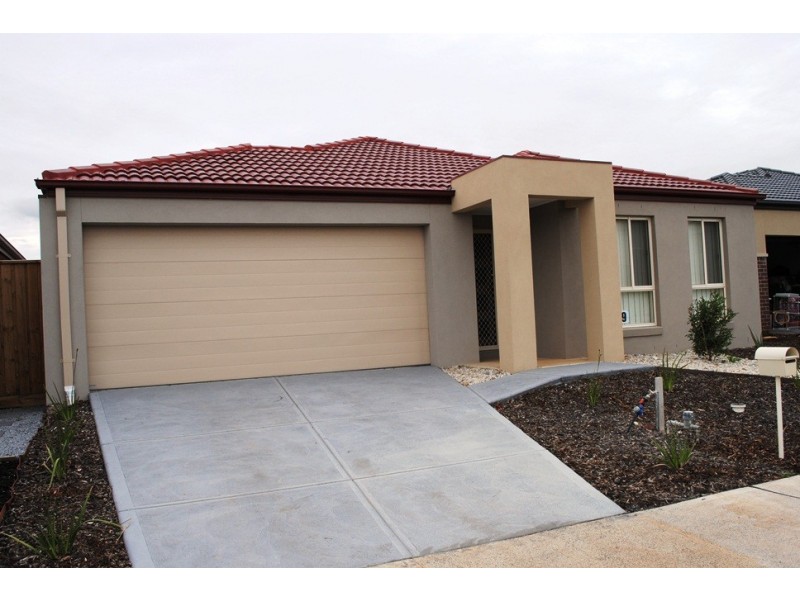 39  Tropic Circuit, Point Cook VIC 3030