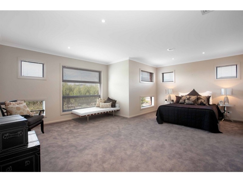 246 Boardwalk Boulevard, Point Cook VIC 3030