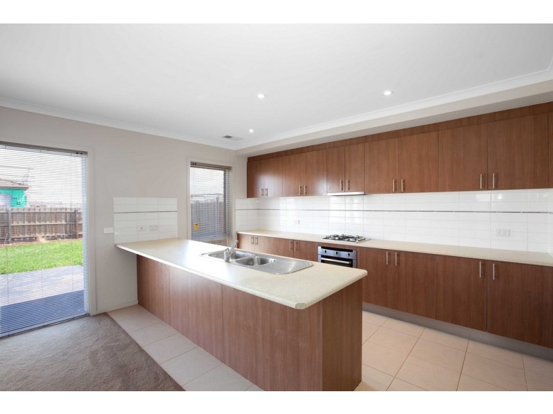 12 Bliss Street, Point Cook VIC 3030