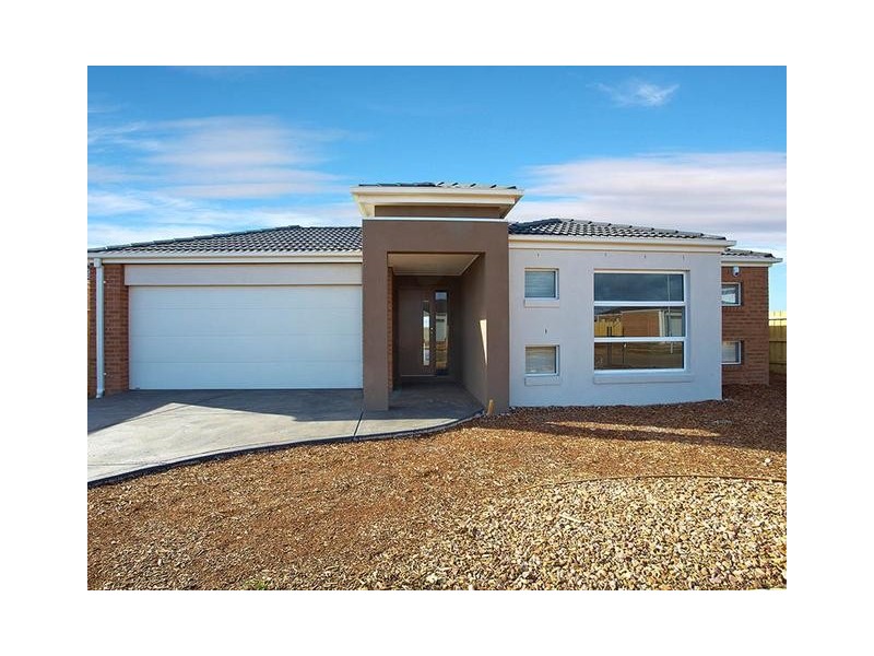 246 Boardwalk Boulevard, Point Cook VIC 3030