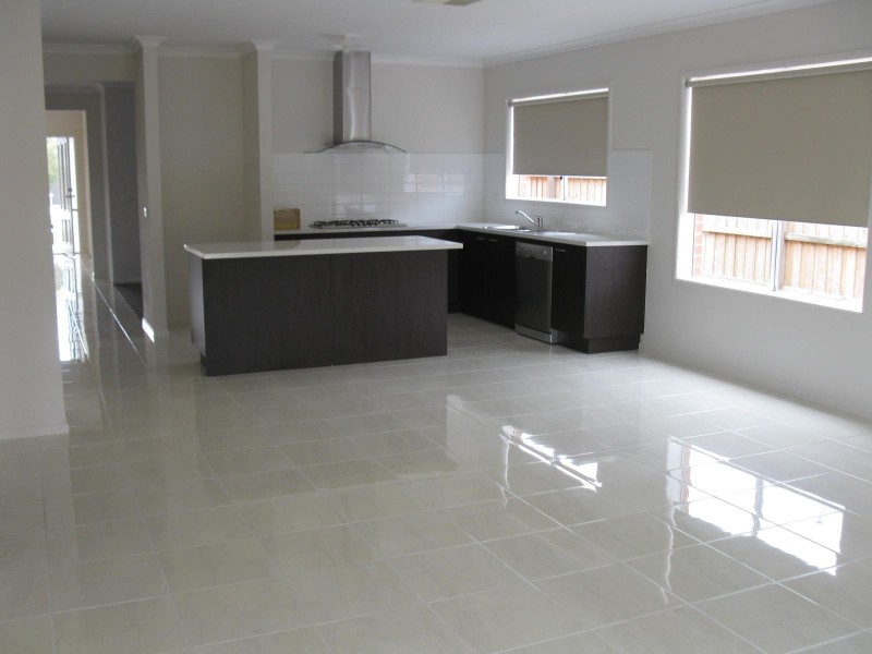 7 Pangana Drive, Point Cook VIC 3030